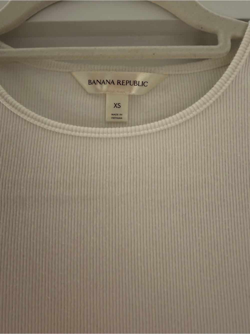 Banana Republic White Ribbed Crewneck Tank Top